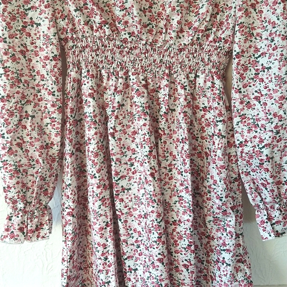 *NEW SHEIN dress size M - Picture 2 of 7